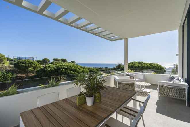 Town House For Sale in Cabopino, Málaga