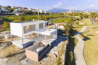 Thumbnail von Villa For Sale in Estepona, Málaga