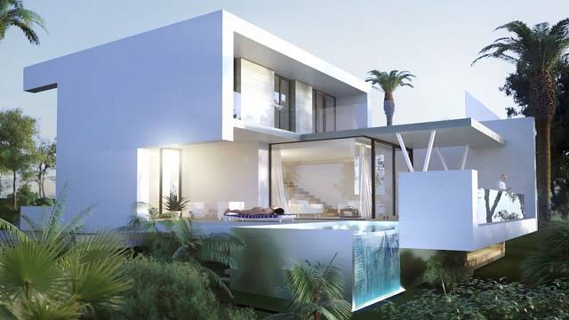 Villa For Sale in Estepona, Málaga