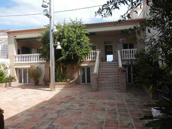 Villa For Sale in Oliva, Valencia