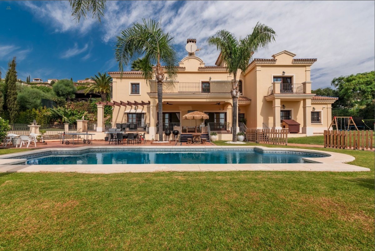 El Paraiso Villa ES126402