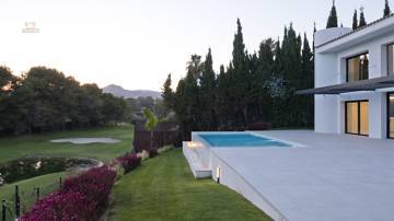 Thumbnail von Guadalmina Alta Villa ES126339