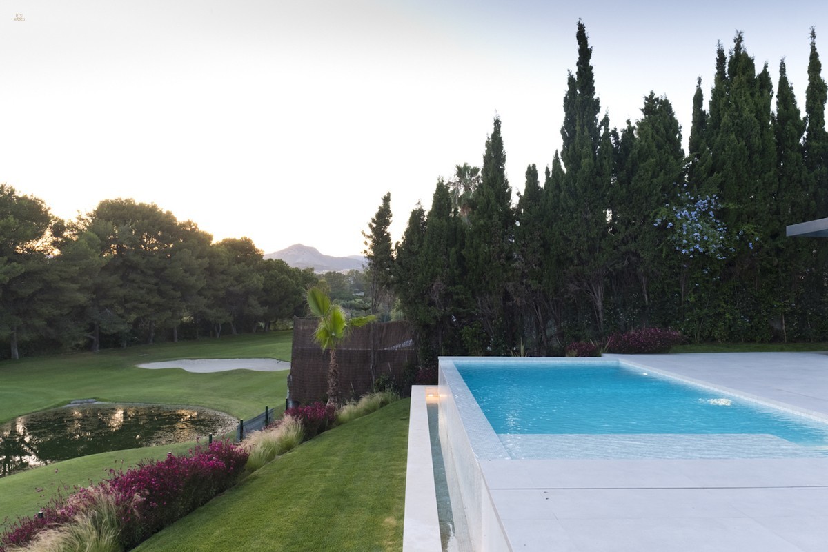 Thumbnail von Guadalmina Alta Villa ES126339