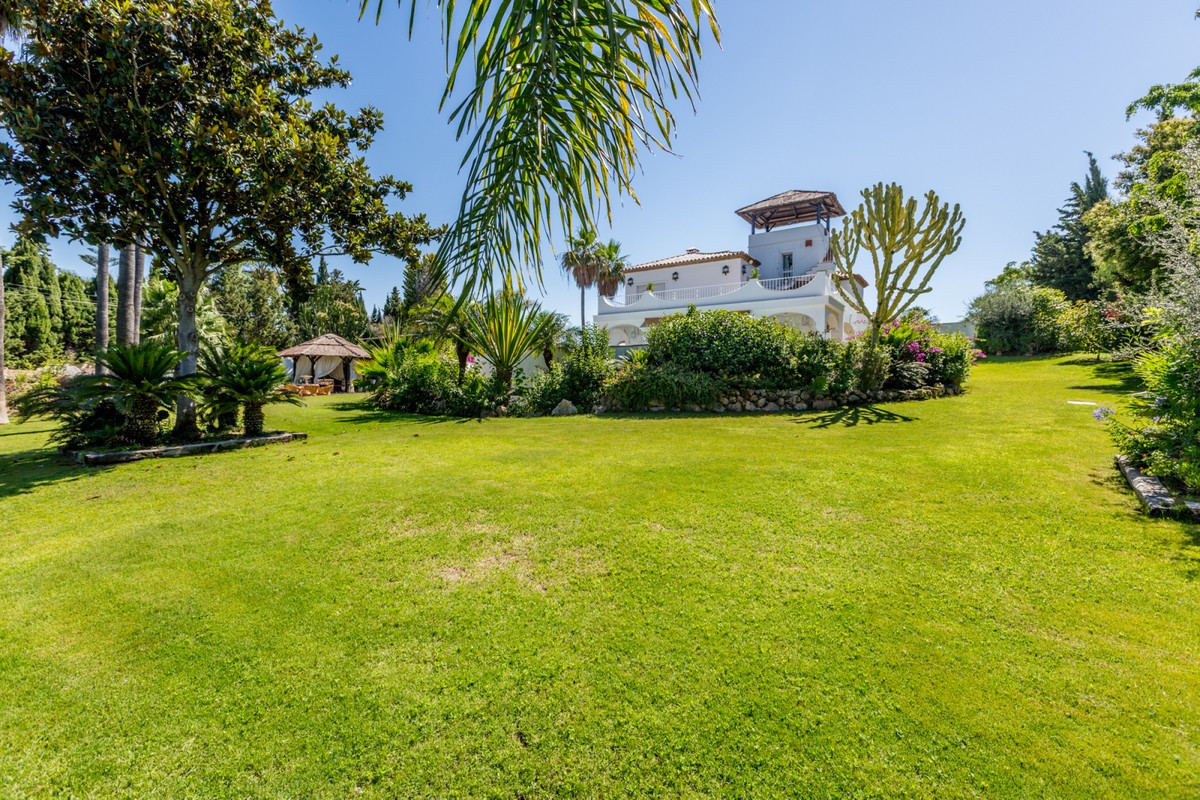  Estepona Villa ES126271