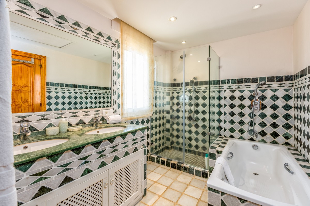 Thumbnail von Estepona Villa ES126271