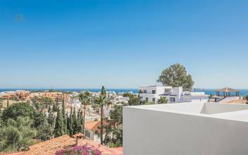 Thumbnail von Nueva Andalucía Villa ES117153