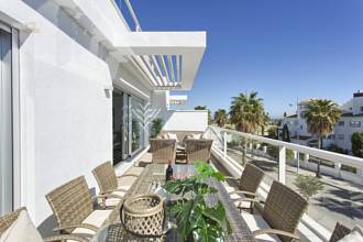 Thumbnail von Apartment For Sale in San Pedro de Alcántara, Málaga