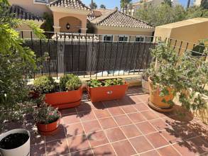 Thumbnail von Villa For Sale in Bahia de Marbella, Málaga