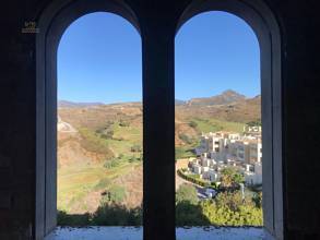 Thumbnail von Villa For Sale in El Paraiso, Málaga