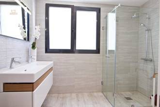 Thumbnail von Villa For Sale in Guadalmina Alta, Málaga