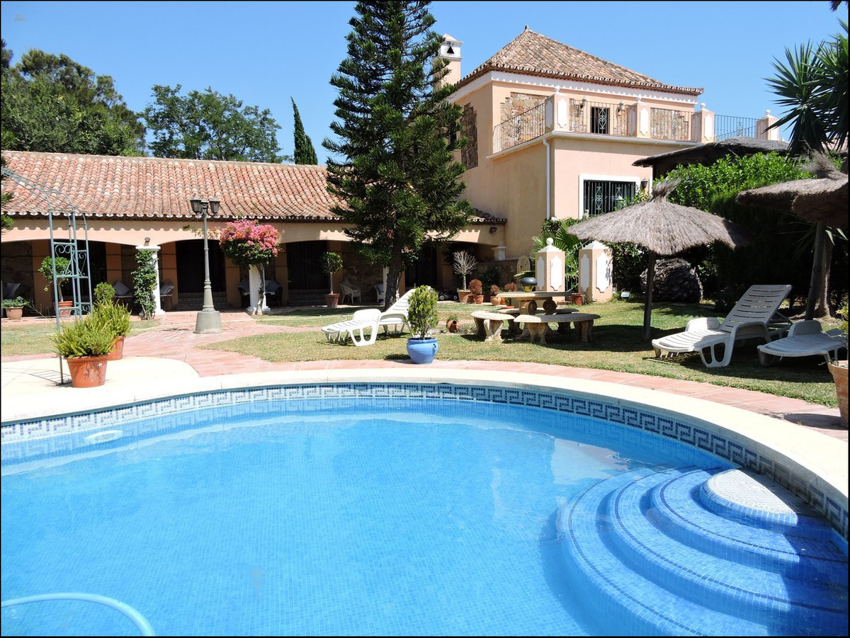 Manilva Country House ES24726