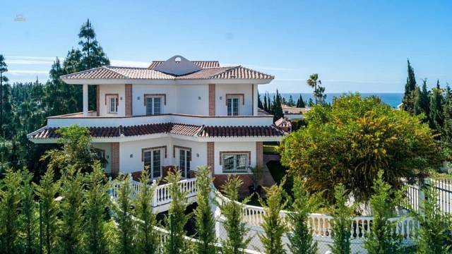 Villa For Sale in El Chaparral. Murcia