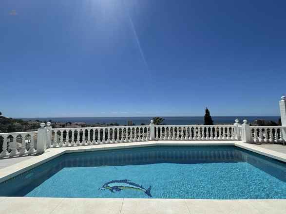 Villa For Sale in Mijas Costa, Málaga