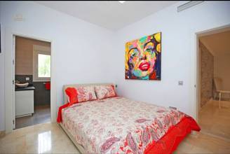 Thumbnail von Villa For Sale in New Golden Mile, Málaga