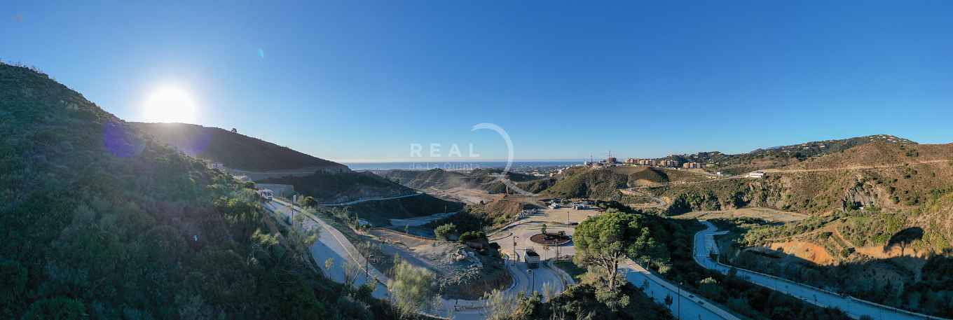 Land For Sale in Benahavis, Málaga