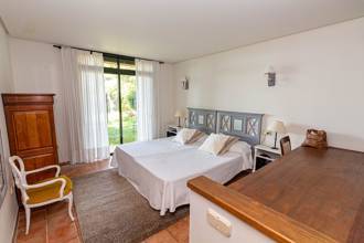 Thumbnail von Villa For Sale in Calahonda, Málaga