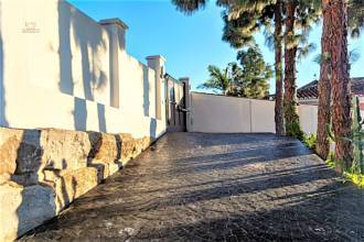 Thumbnail von Villa For Sale in Calahonda, Málaga