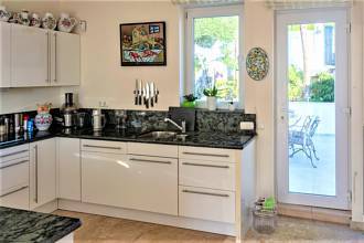 Thumbnail von Villa For Sale in Calahonda, Málaga