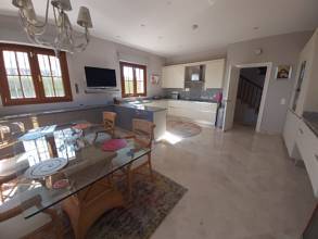 Thumbnail von Villa For Sale in Estepona, Málaga