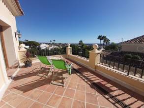 Thumbnail von Villa For Sale in Estepona, Málaga