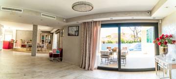 Thumbnail von Villa For Sale in Marbella, Málaga