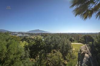 Thumbnail von Villa For Sale in Benahavis, Málaga