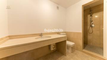 Thumbnail von Villa For Sale in Santa Clara, Málaga