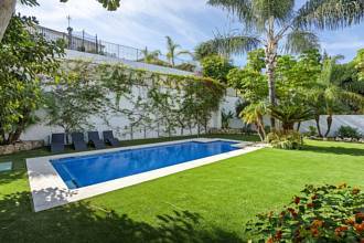 Thumbnail von Villa For Sale in San Pedro de Alcántara, Málaga