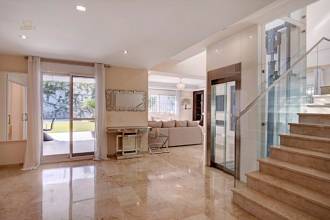 Thumbnail von Villa For Sale in San Pedro de Alcántara, Málaga