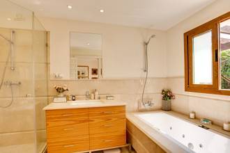 Thumbnail von Villa For Sale in Atalaya, Málaga