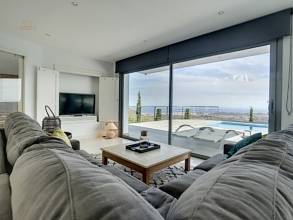 Thumbnail von Villa For Sale in Mijas, Málaga