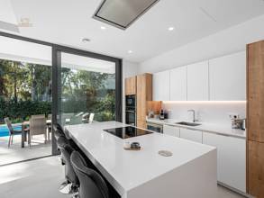 Thumbnail von Villa For Sale in Atalaya, Málaga