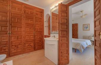 Thumbnail von Villa For Sale in San Pedro de Alcántara, Málaga