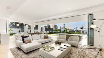 Thumbnail von Villa For Sale in Rio Real, Málaga