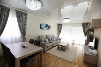 Thumbnail von Villa For Sale in San Pedro de Alcántara, Málaga