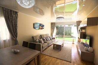 Thumbnail von Villa For Sale in San Pedro de Alcántara, Málaga