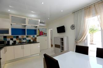 Thumbnail von Villa For Sale in San Pedro de Alcántara, Málaga