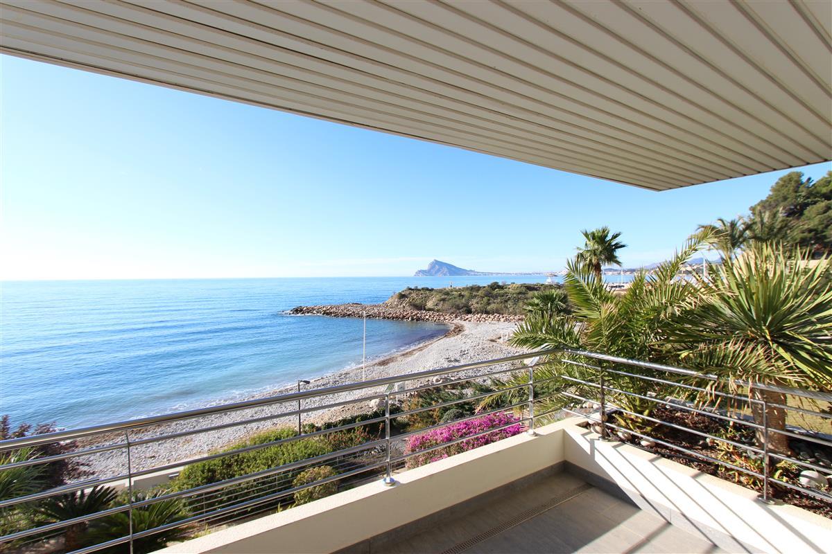 Apartment For Sale in Altea, Alicante