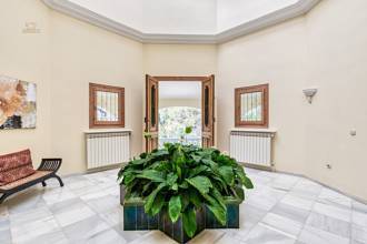 Thumbnail von Villa For Sale in Marbella, Málaga