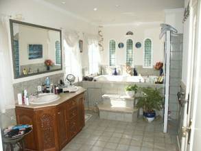 Thumbnail von Villa For Sale in Valtocado, Málaga