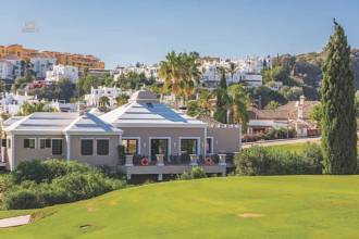 Thumbnail von Villa For Sale in Estepona, Málaga