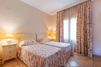 Thumbnail von Villa For Sale in Marbella, Málaga