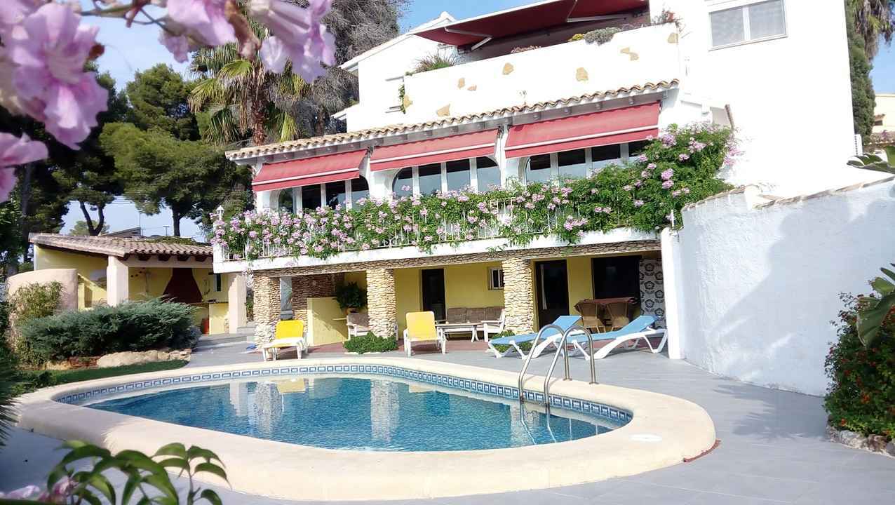 Villa For Sale in Moraira, Alicante