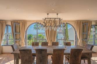 Thumbnail von Villa For Sale in Estepona, Málaga