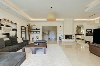 Thumbnail von Villa For Sale in Calahonda, Málaga