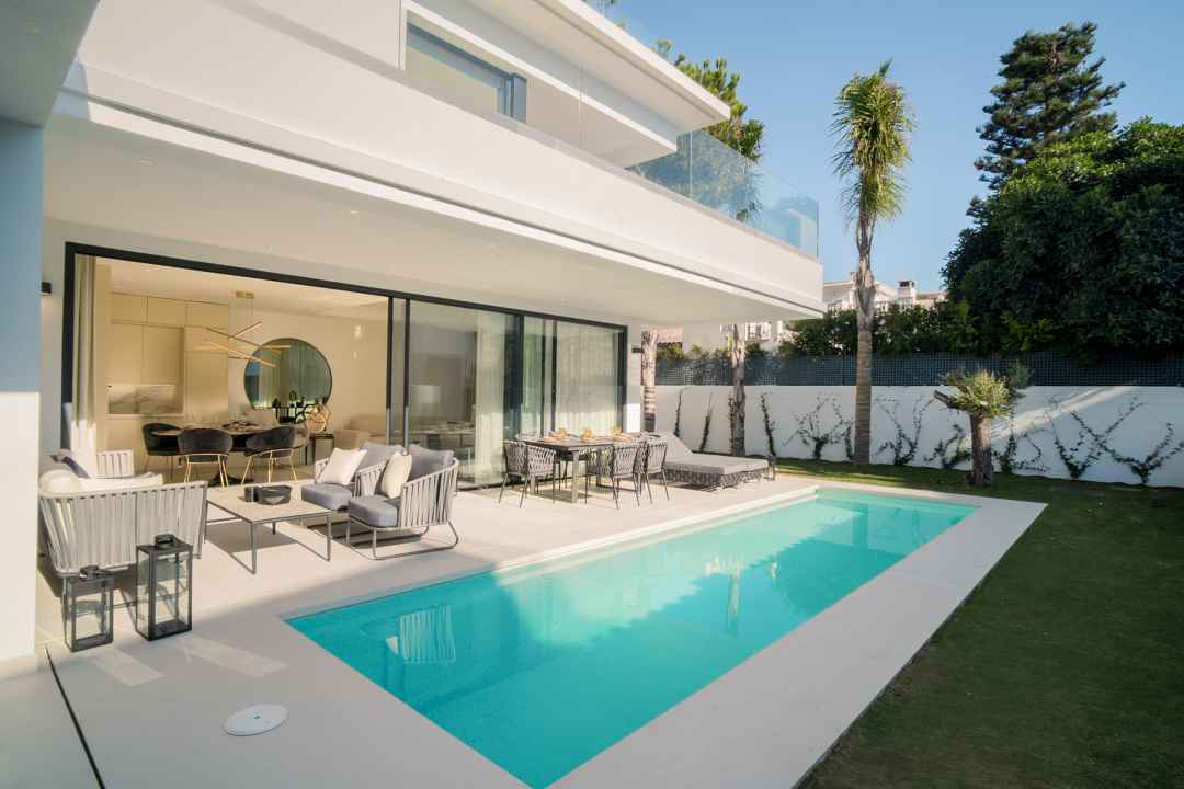  Marbella Villa ES135404