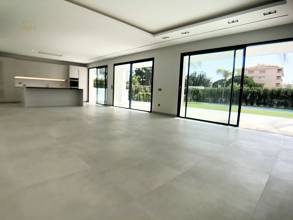 Thumbnail von Nueva Andalucía Villa ES134438