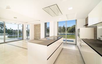 Thumbnail von Marbella Villa ES132078