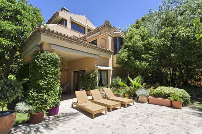 Marbella Villa ES131267