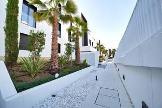 Thumbnail von Apartment For Sale in Nueva Andalucia, Málaga